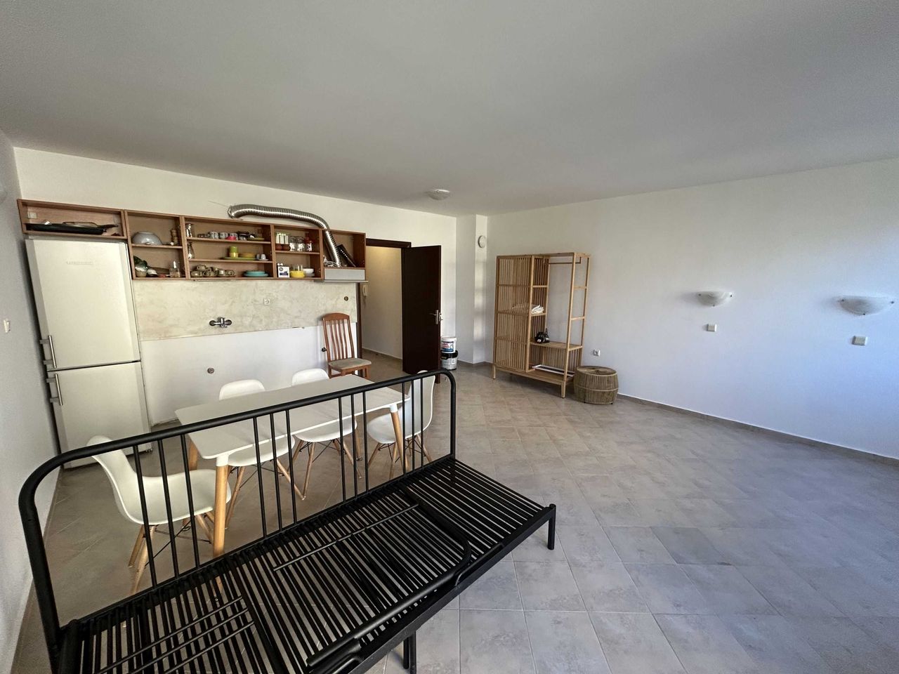 Продава се Едностаен апартамент в Царево - 54 кв.м за 1100 €/кв.м - Снимка #7