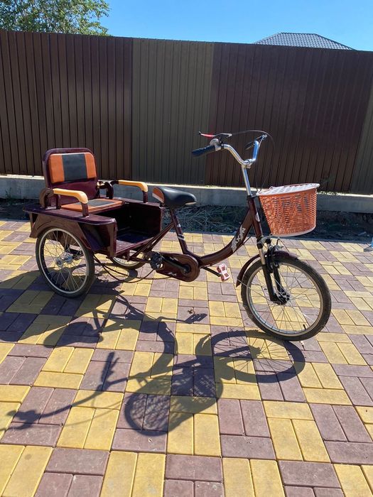 Трехколесный велосипед