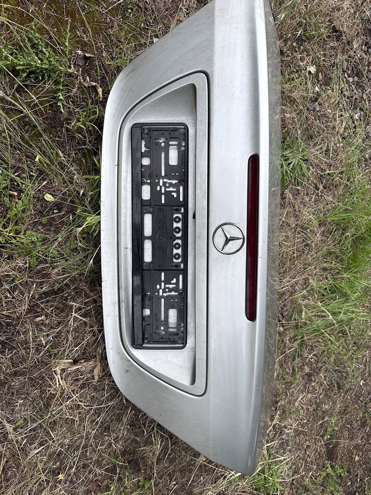 Багажник/Задна врата Mercedes C200 CDI/W203 2003 Година