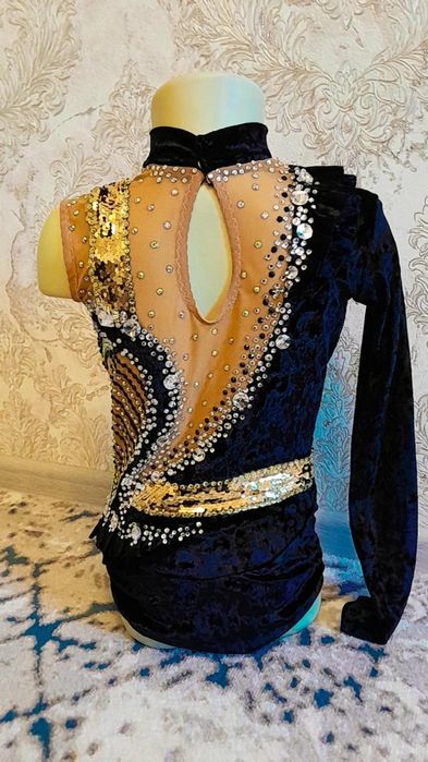 Новый купальник для художественной.продажа и Прокат гимнастики  на 10'