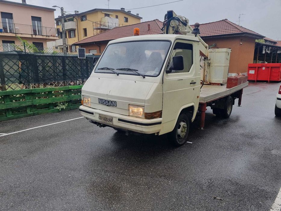 Автовишка Nissan Trade 3.0 D