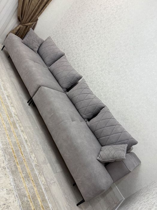 Мягкая мебель, диван