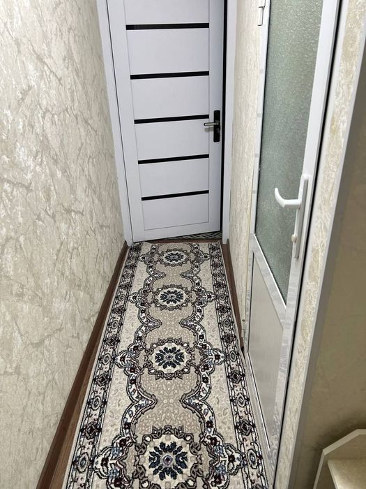 Вокзалда 1 хонали квартира ижарага берилади