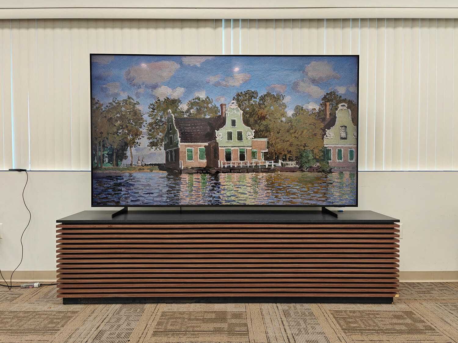 Телевизор QLED Samsung 43/50/55/65/75/85 Q7F Q8F (Новинка 2025) акция