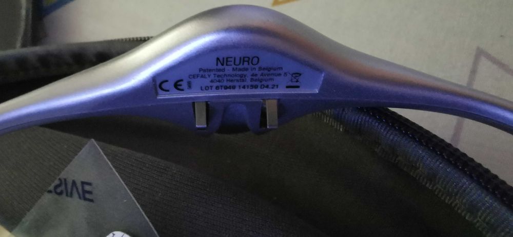 Aparat terapeutic pentru tratarea durerilor de cap