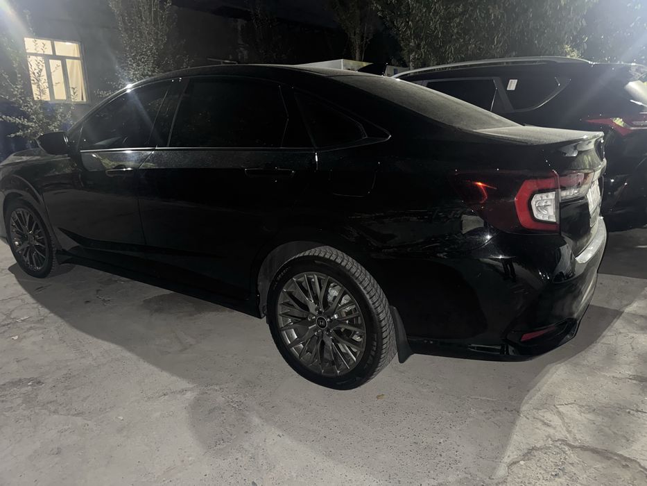 Honda crider xolati yaxwi mowina butun kraskasi yoq srochna sotiladi