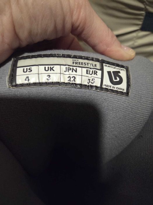 Boots BURTON snowboard copii 35 EU