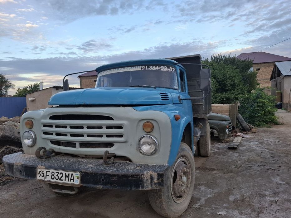 Zil 130 satiladi