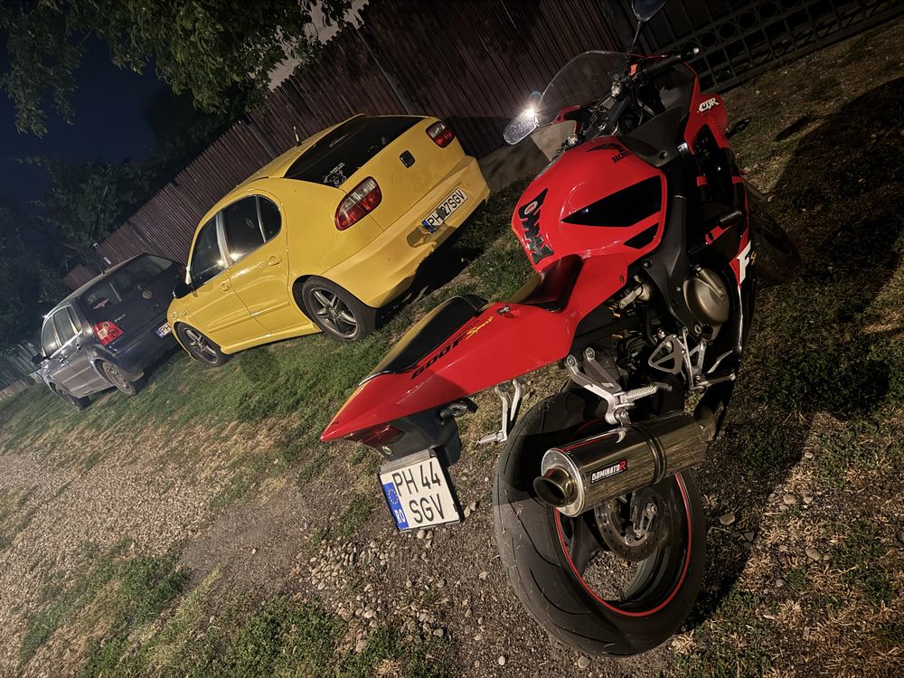 Honda F4i sport 2001