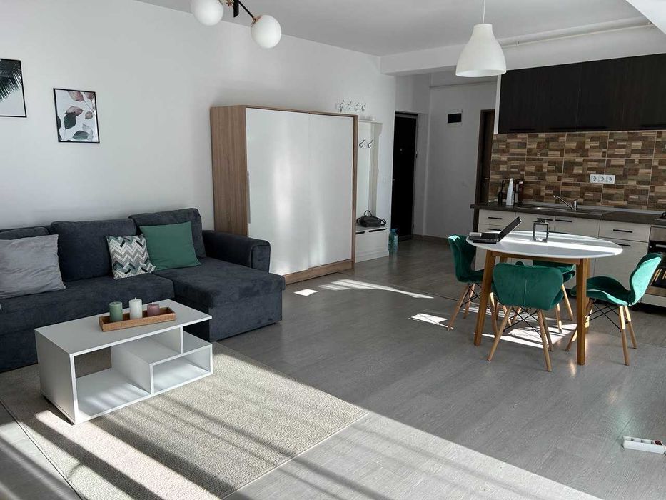 Apartament 2 camere, complet mobilat, zona Terra