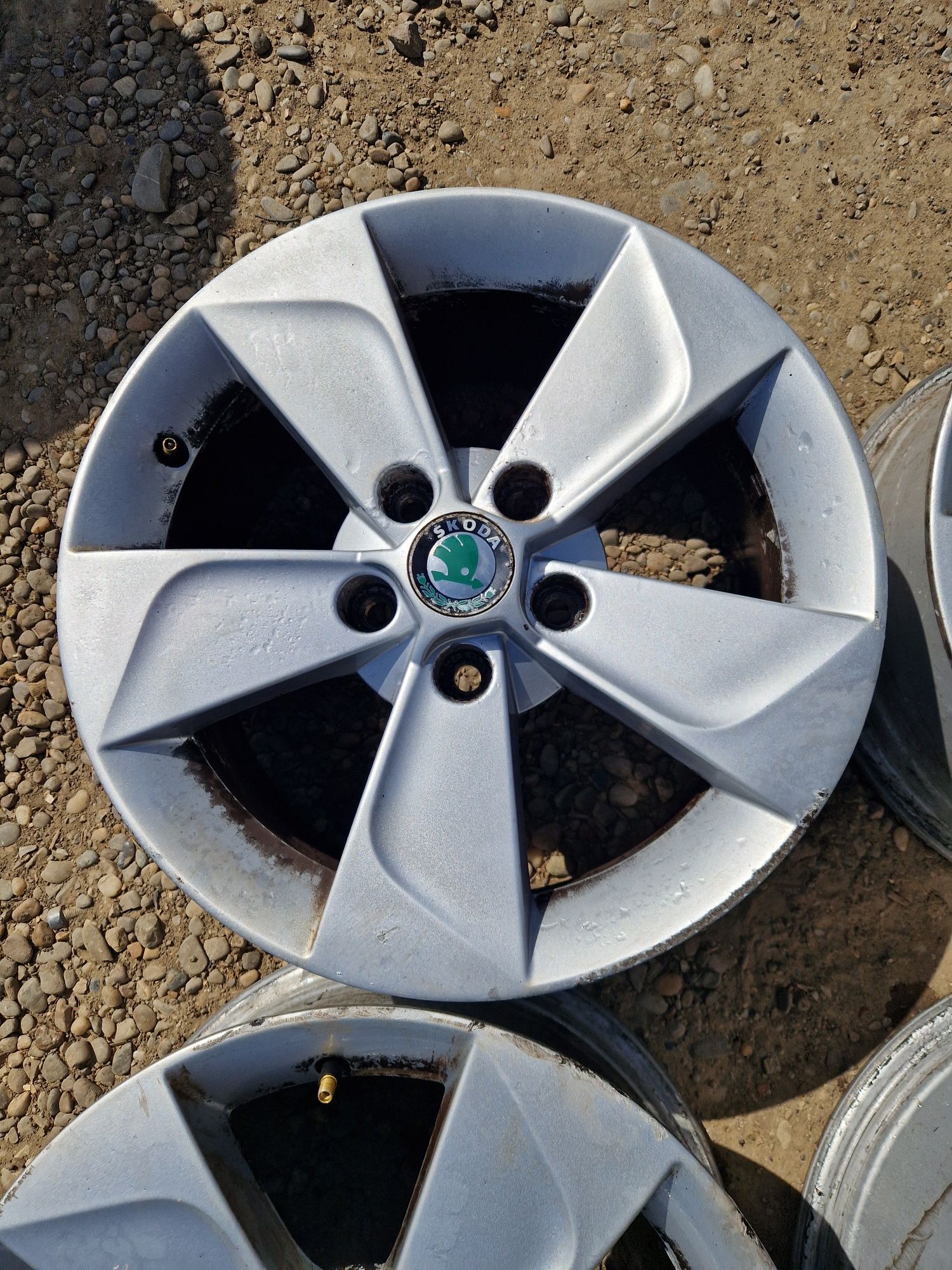 Jante aliaj Skoda Yeti R16 2012