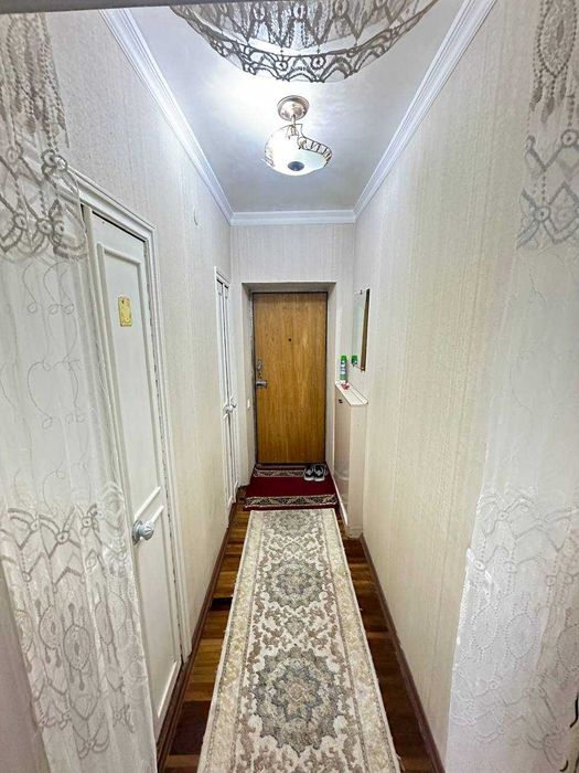 Тинчлик 2/1/5 кирпич 77 серия 
комнаты совмещенный