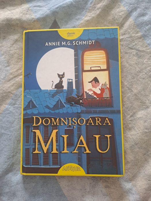 Carte ,,Domnișoara Miau"