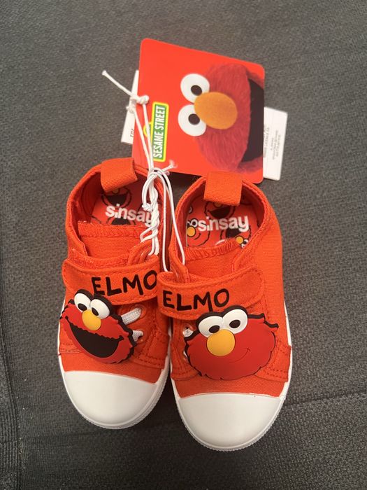 Tenisi rosii elmo sesame street