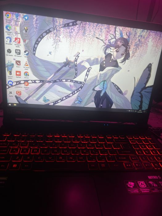 ПРОДАМ игровой ноутбук Acer