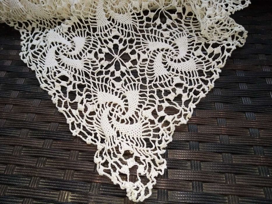 Покривка за голяма маса или легло - 190/120