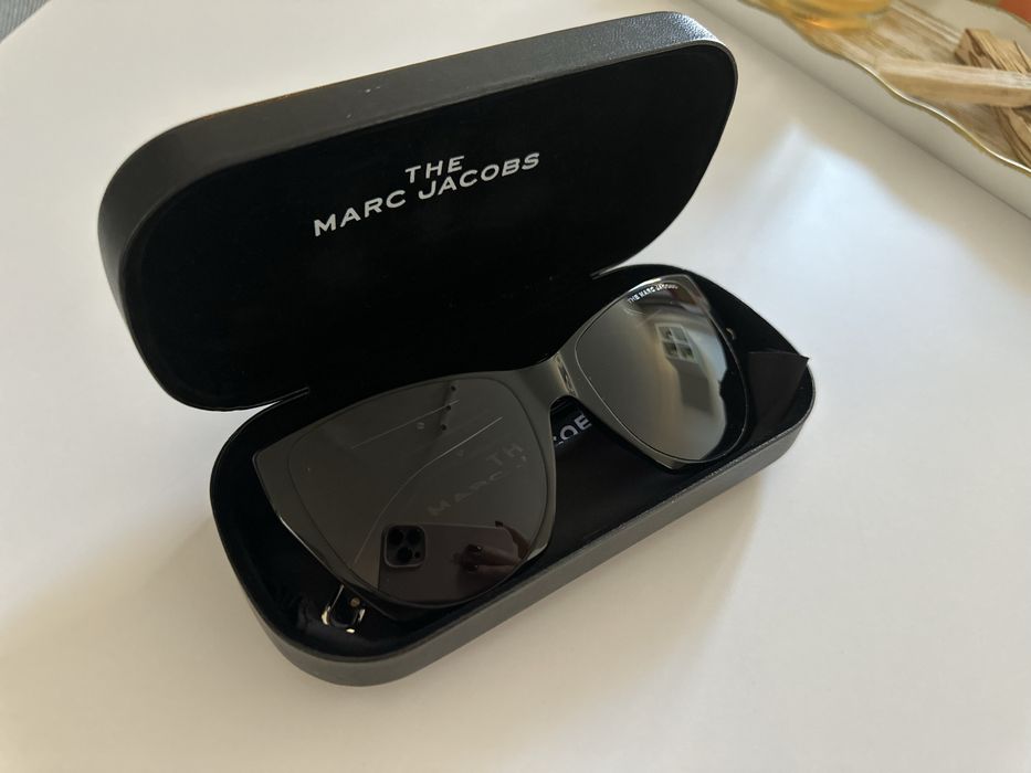 Оригинални слънчеви очила The Marc Jacobs