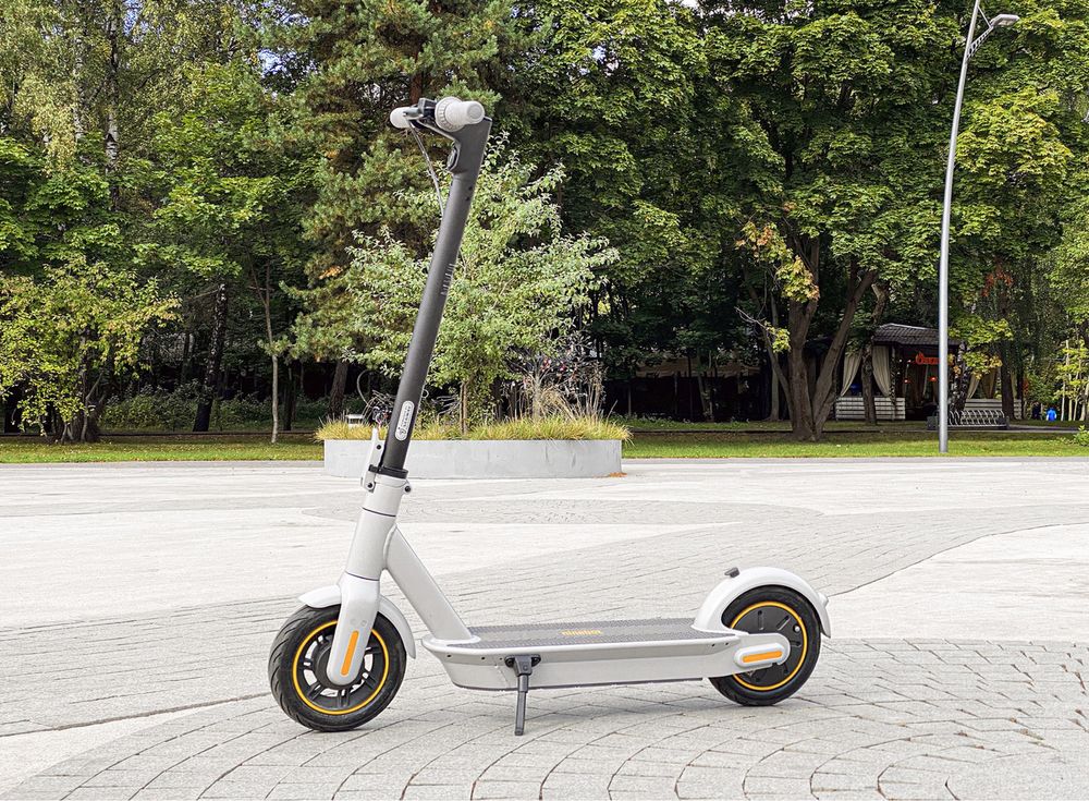 Самокат Ninebot KickScooter Max G30LP серый