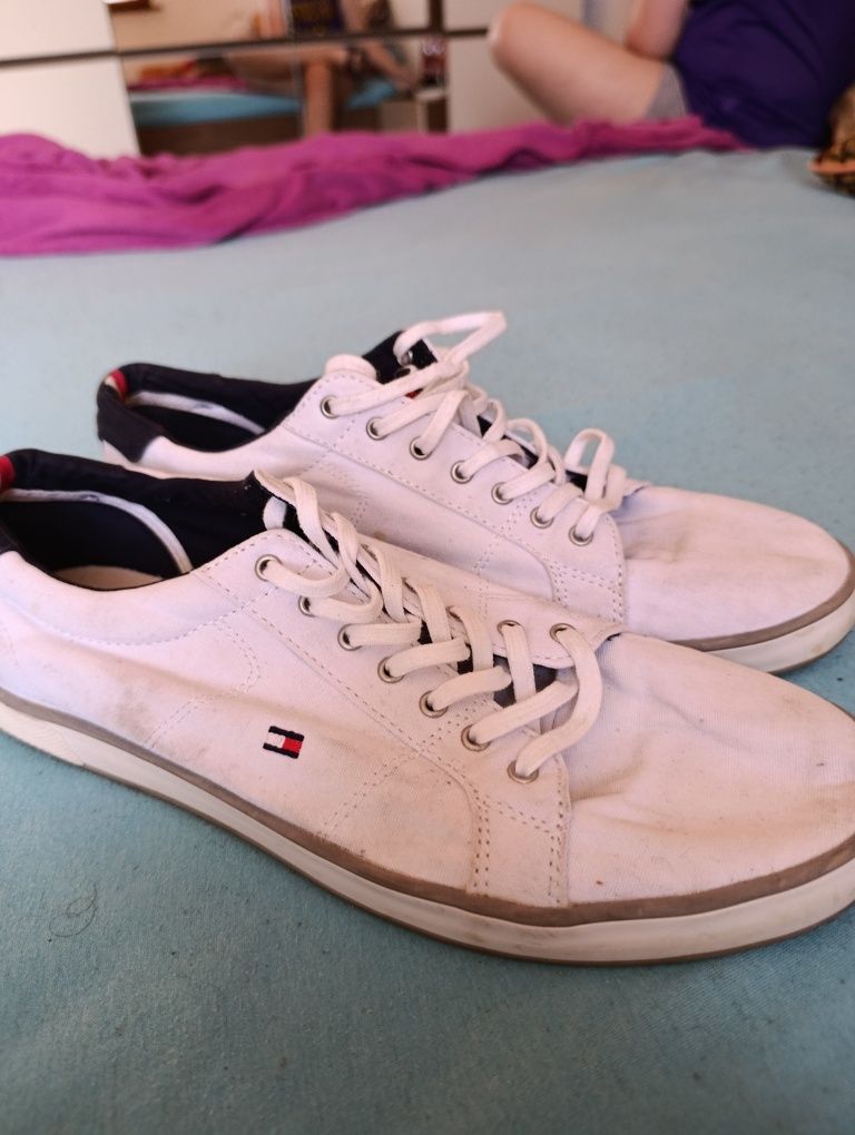 Оригинални обувки HILFIGER