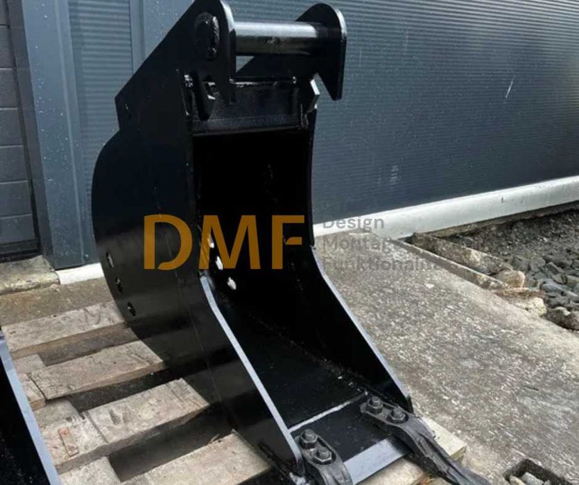 Подсилена кофа за багер 30 см за багер 3,6 - 5,5 тона