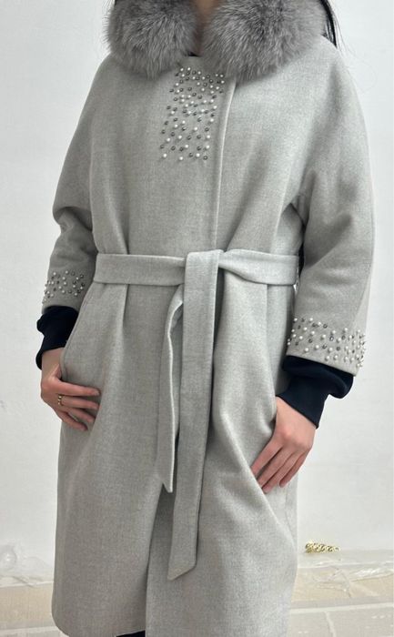 Пальто сатылады