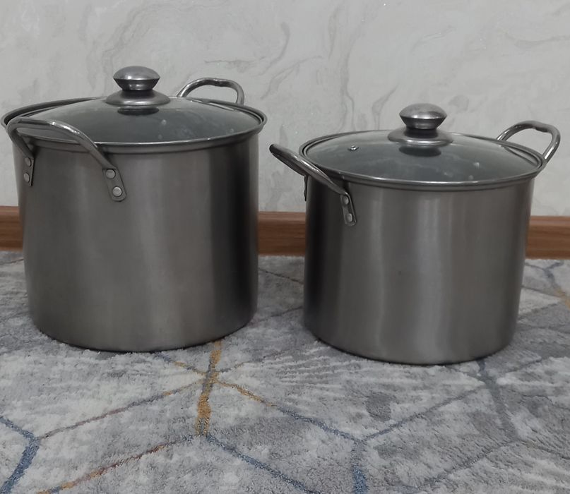 Кастрюли  две шт  нержавейка