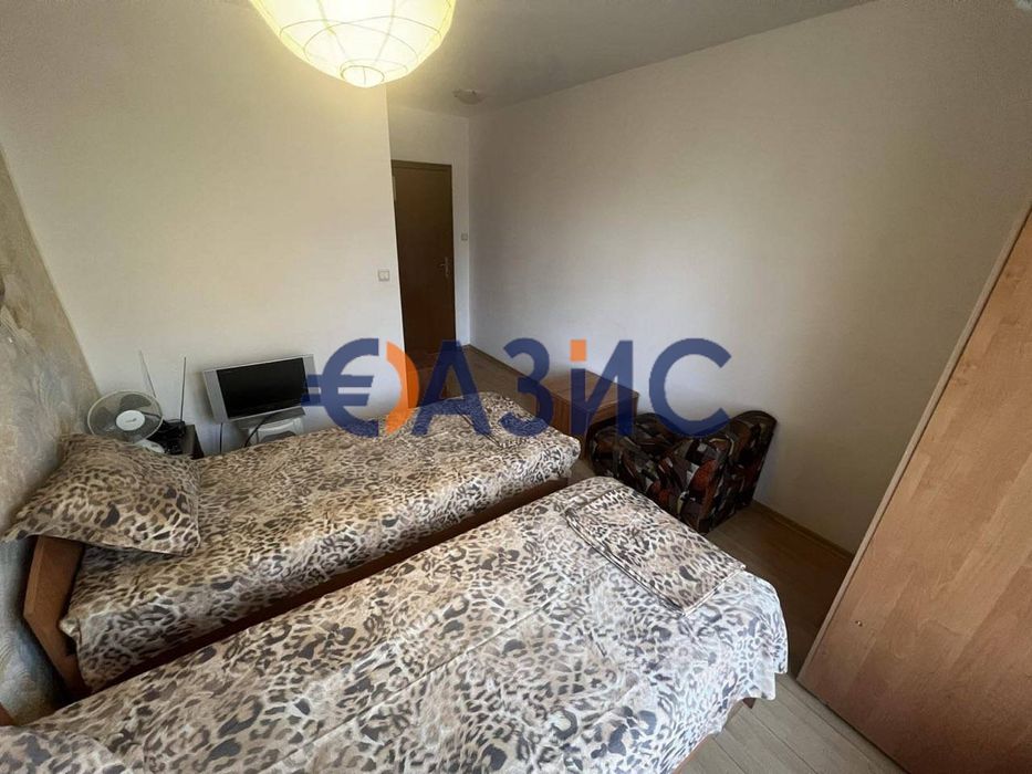 # 33791254 Тристаен апартамент в обикновена къща, Слънчев Бряг