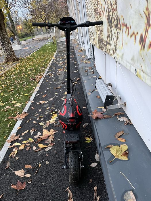 Vand Kukirin G2 , stare impecabila