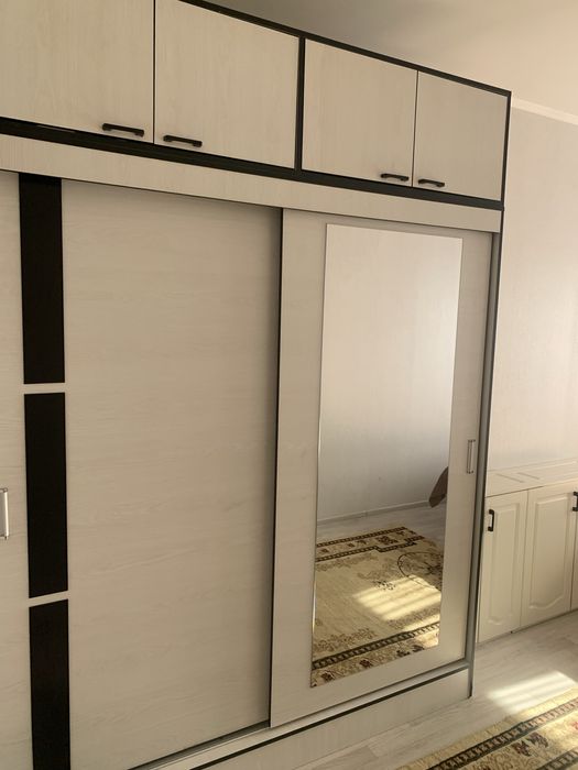 Сдается 2/3 квартира в отличном состоянии, теплая уютная рядом базар..