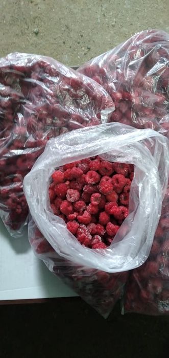 Малина замороженная