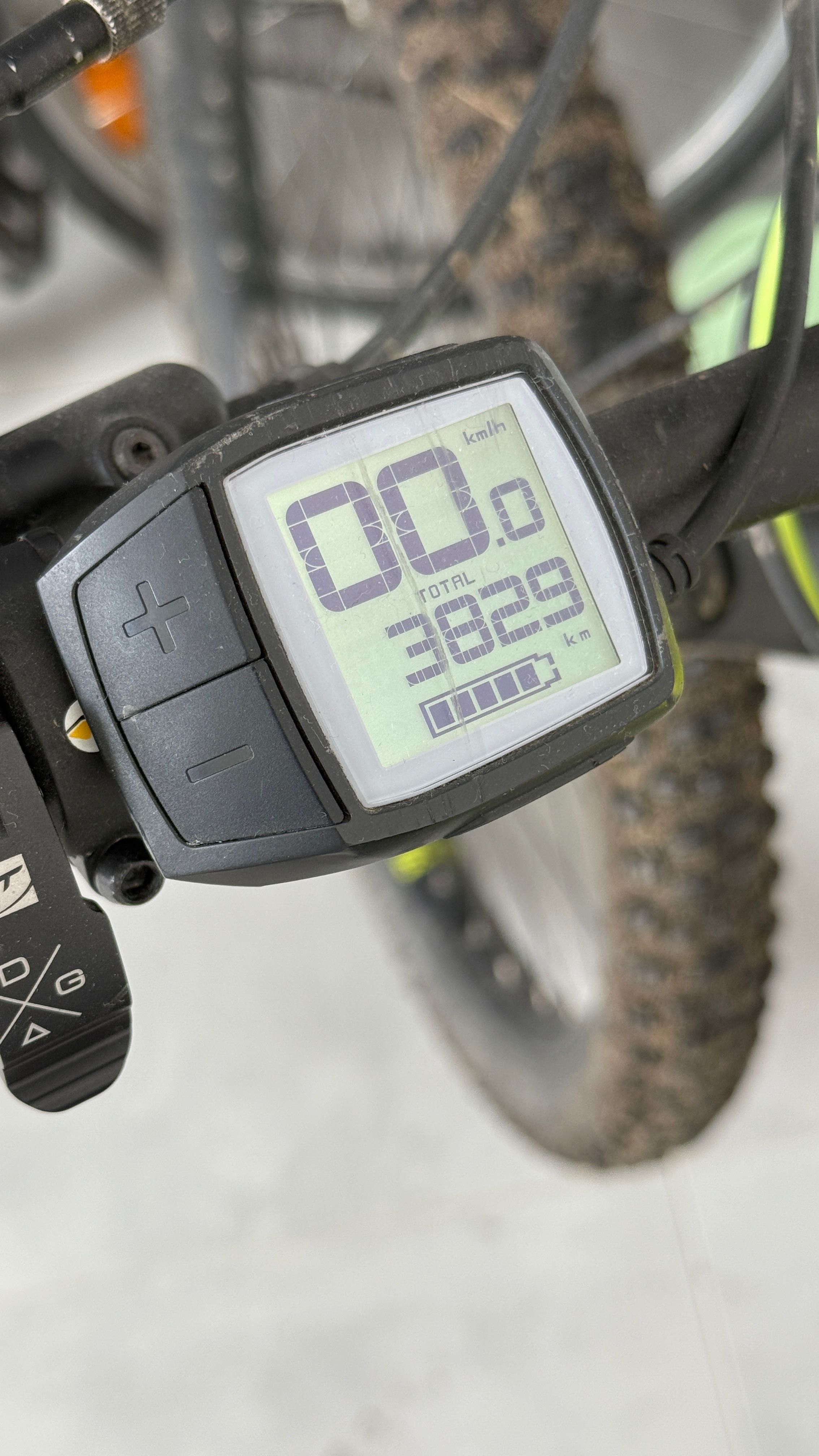 eBike Conway eMF 327 Plus – E-MTB Full Suspension – Motor Bosch