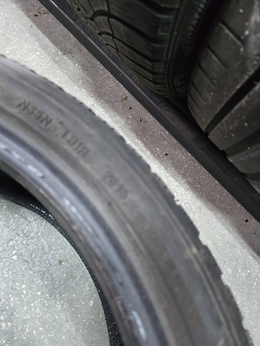 2x 225/40/18 M+S DUNLOP Stare excelentă