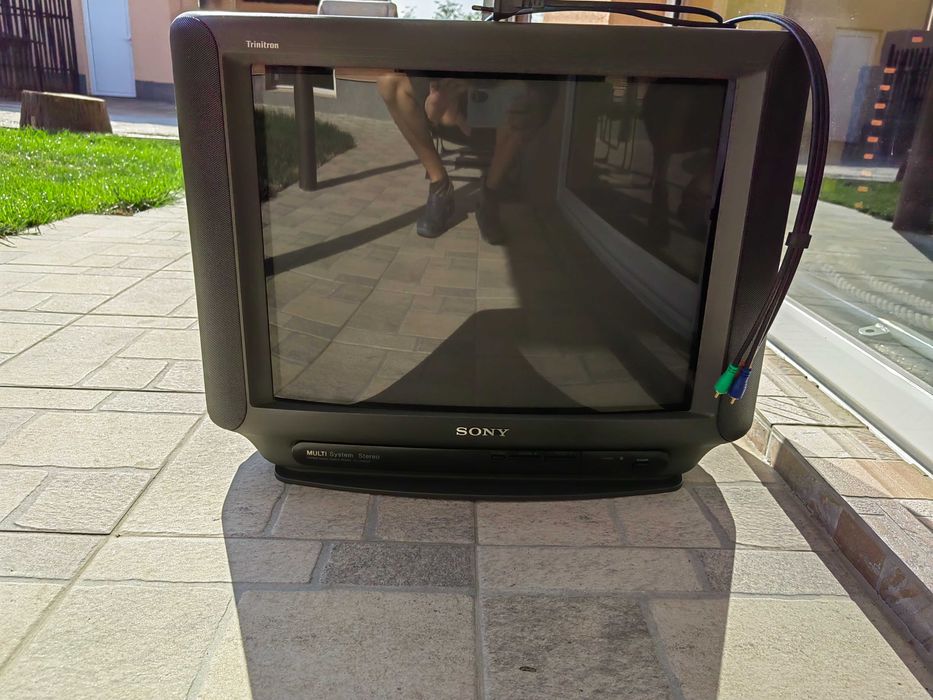 Телевизор SONY Trinitron