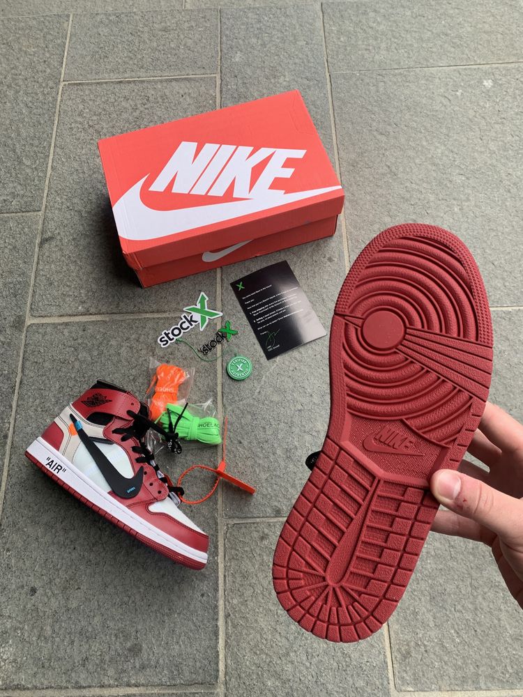 Sneakers Jordan 1 Off-White Chicago