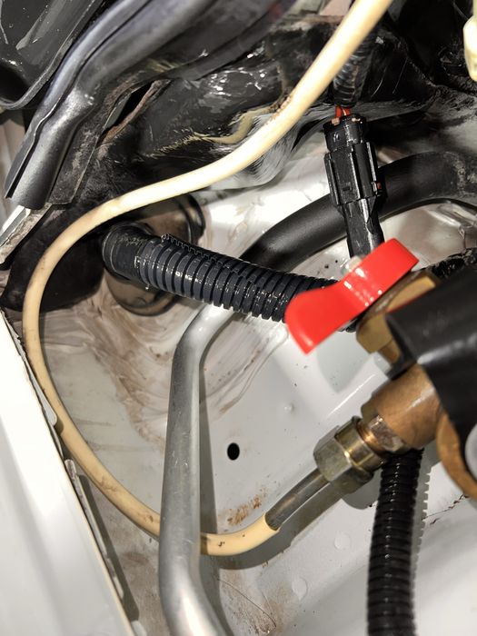 Arenda Vikup Nexia 1.6 Kansaner Metan