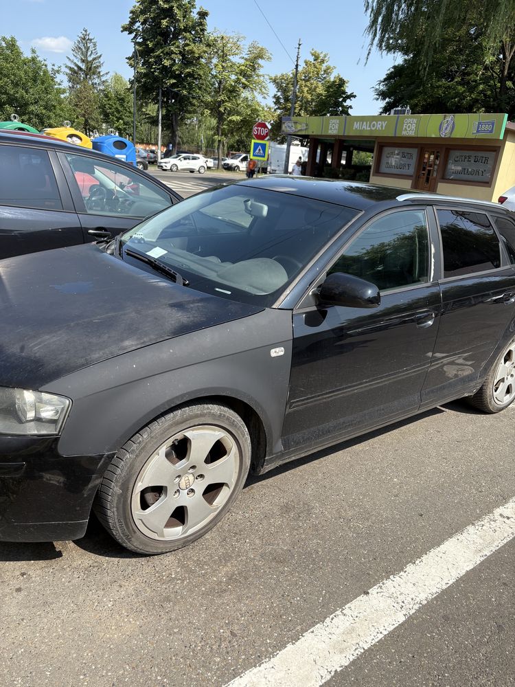 Audi a3 avariat partea dreapta