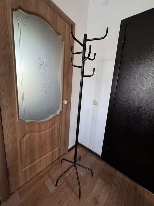 Вешалка напольная