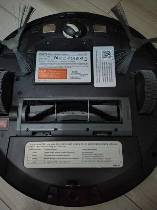 Aspirator Robot  preț bun