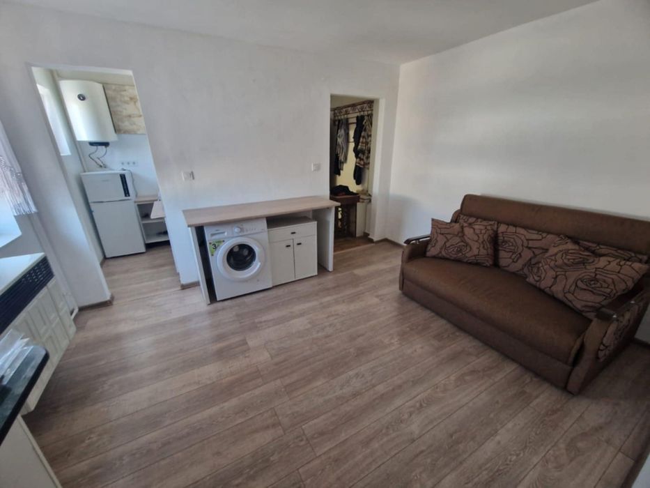 Apartament 2 camera de închiriat