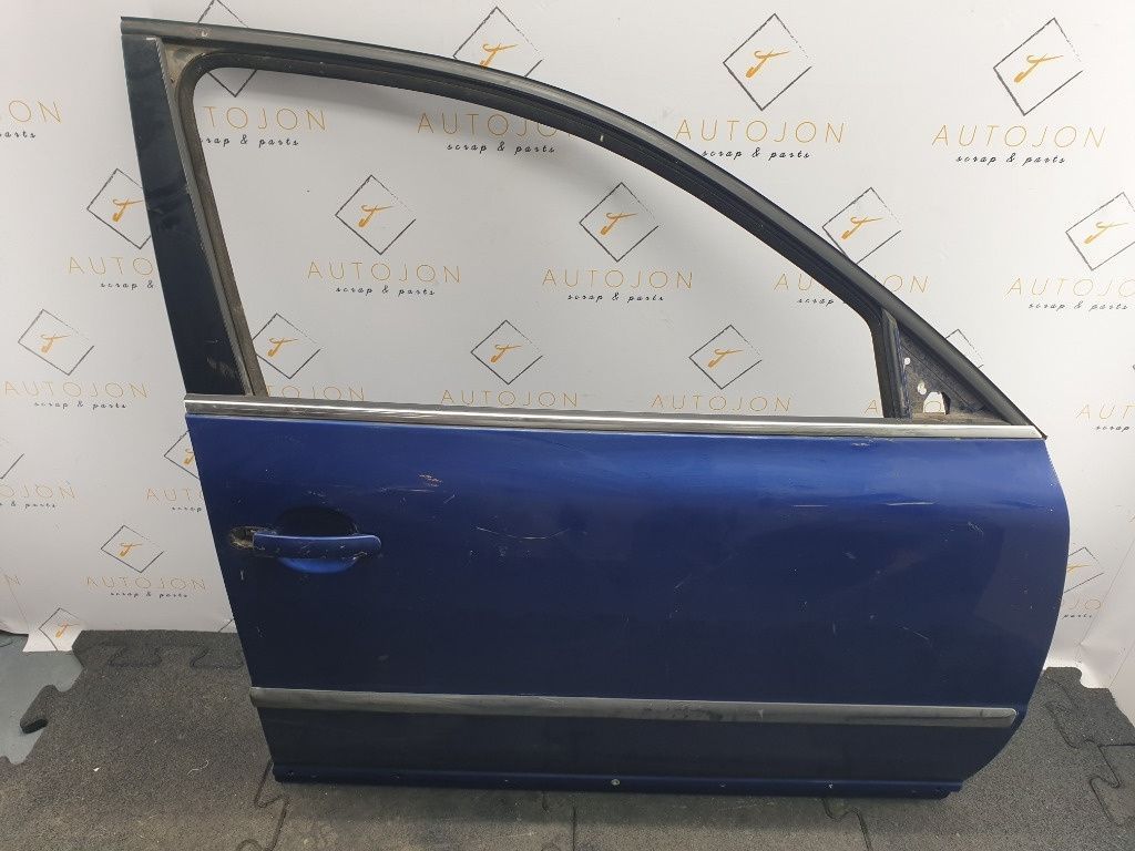 Usa dreapta fata VOLKSWAGEN PASSAT Estate 3B5 1997 - 2001 1.9 TDI AVB 3B4831052BE