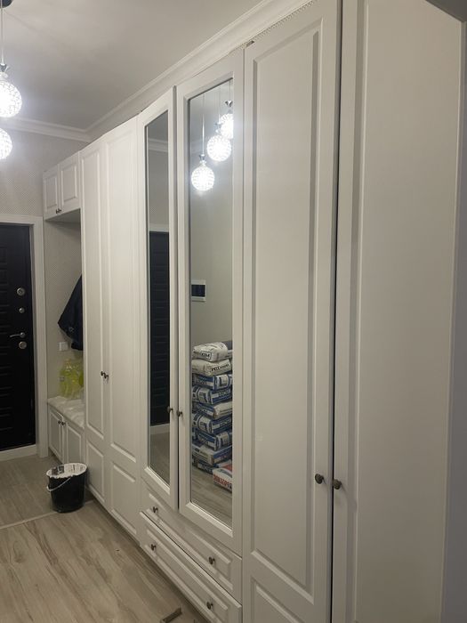 Шкаф для прихожей