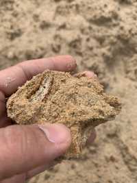 Строительный песок в количестве