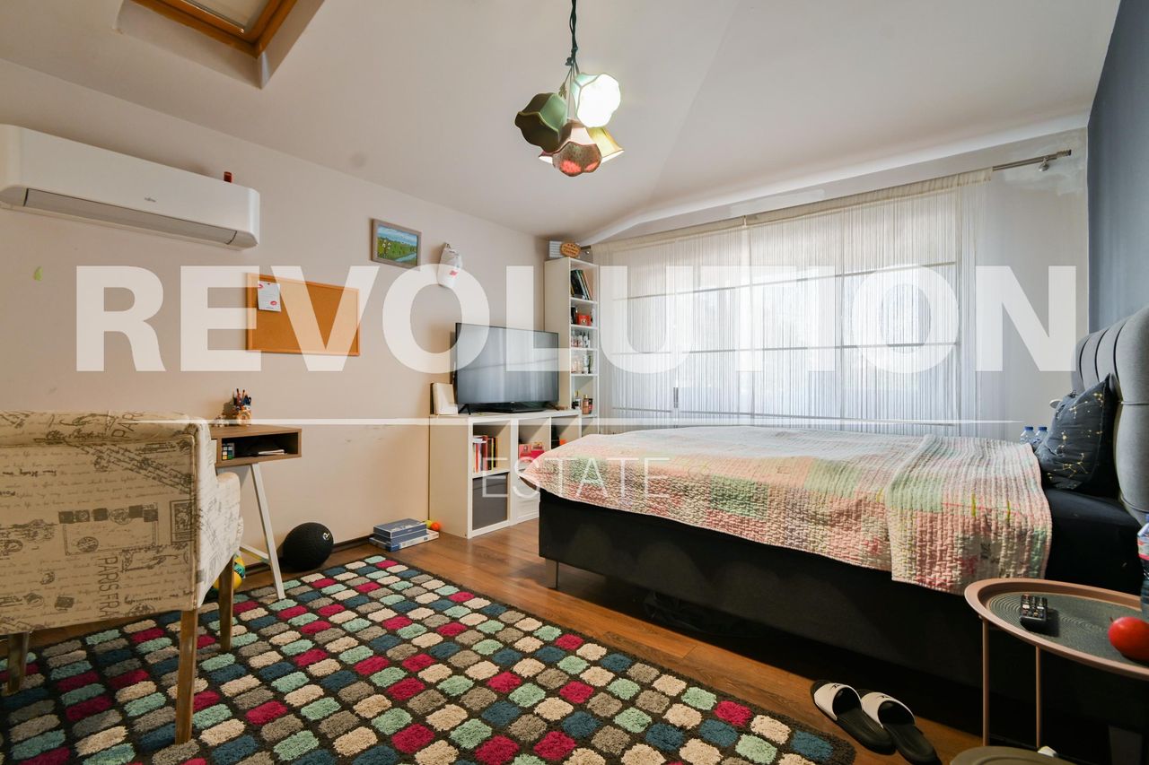 Продава се Къща в София, Левски В - 237 кв.м за 1752 €/кв.м - Снимка #6