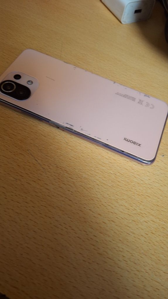 Mi 11 Lite 128gb 6gb в нормальном состоянии
