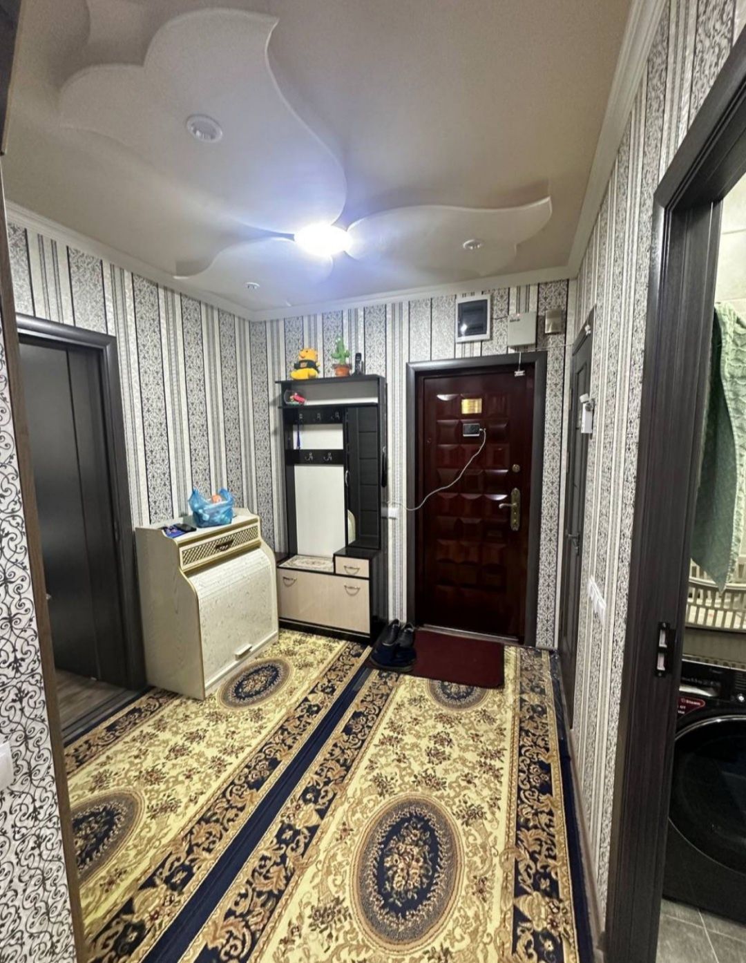 3honali uy bor arendaga qoyiladi faqat oila yashnabod tumanida
