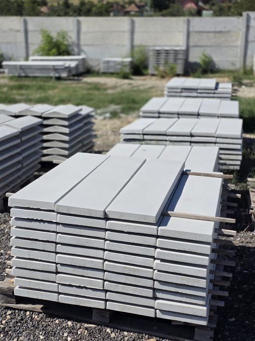 Capace de gard , pălării, bordura ,coama , picurator ,