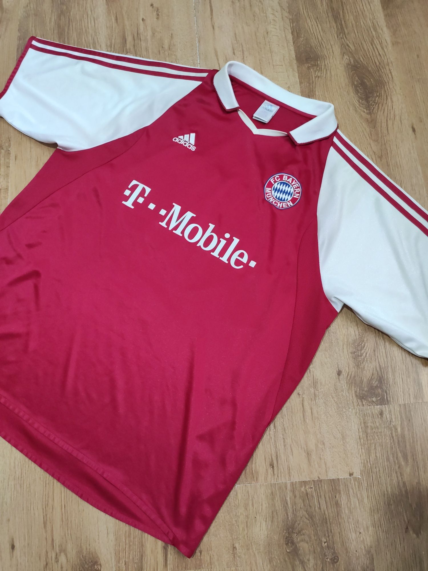 Tricou Adidas Bayern München vintage mărimea XL