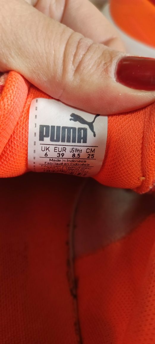 Маратонки Puma 39 номер,