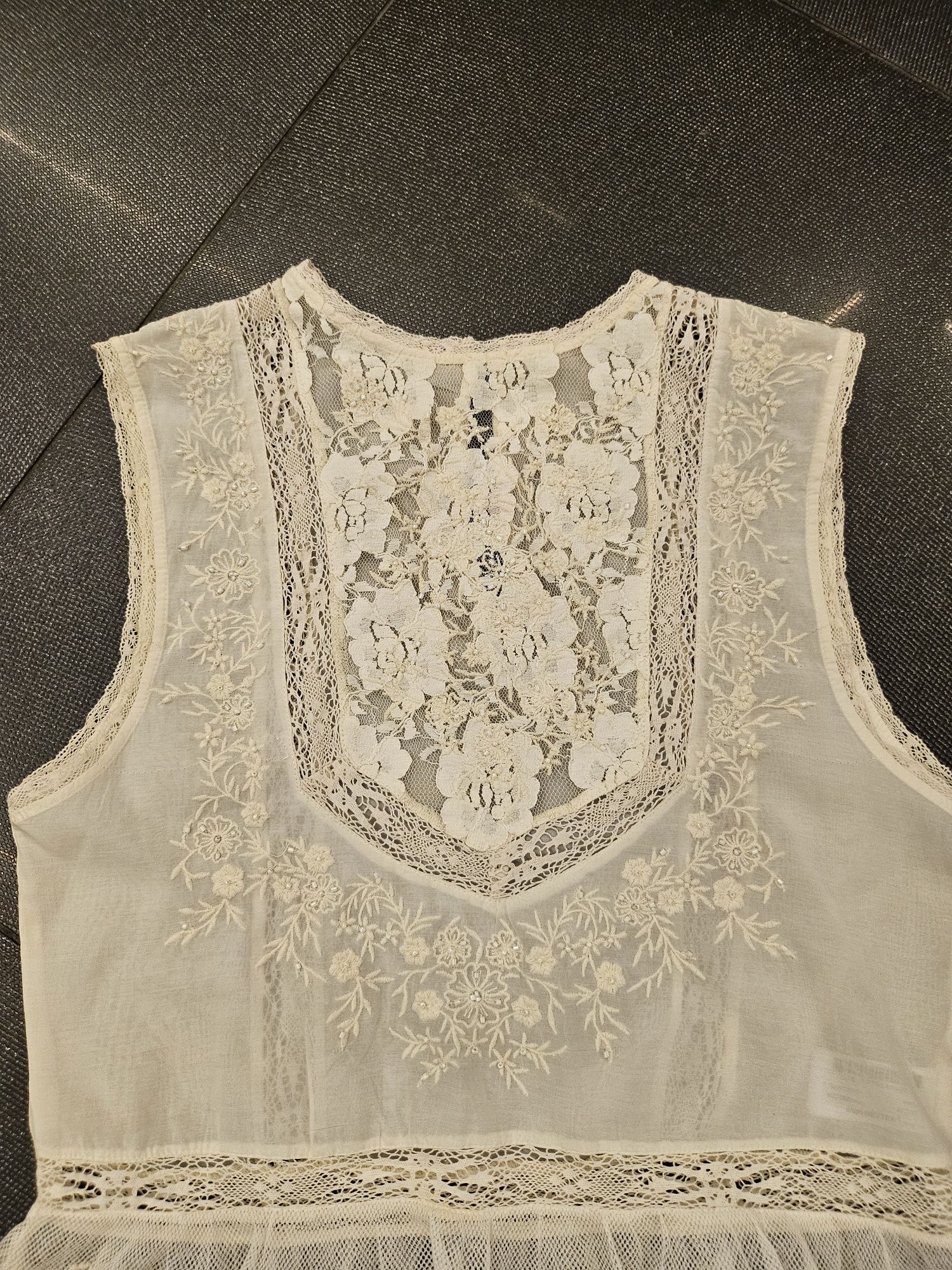 ZARA топ с памучна дантела S-36