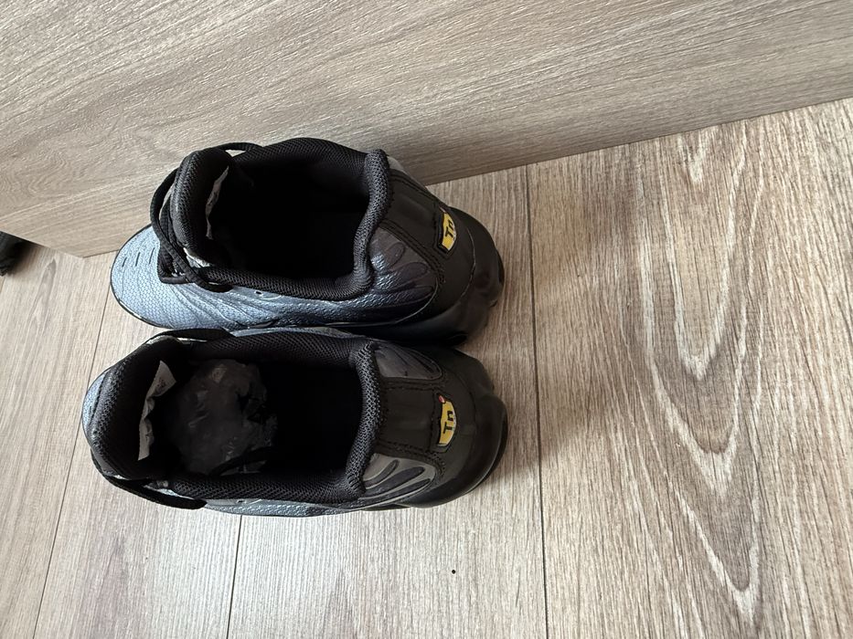 Nike Air Max Plus TN Paris PSG Black Grey